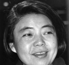 「隔世遺伝だろうな」いよいよ〝顔〟解禁！祖母は樹木希林、父は本木雅弘…有名一家の28歳モデル最新姿に騒然「初めて見た」「誰似?」