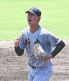 197センチの長身エース擁する新宮が3回戦進出　徳之島のエースは1安打完封　柳ケ浦はタイブレークで勝利【高校野球地方大会】