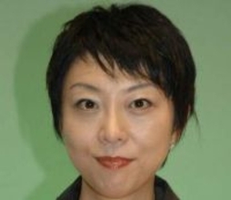 緊急手術から4カ月…SNS夫婦喧嘩も話題に！室井佑月〝雰囲気ガラリ〟姿に「回復されたのは何より」「ノスタルジックな雰囲気もナイス」の声