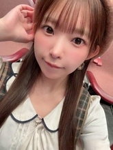 「そこだけ生地がない!?」長澤茉里奈〝丸見えジャージ〟衝撃ショットに「なんですかこの最高の写真は」「油はねたら熱そう」「語彙力なくなる」の声