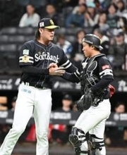 「否定しない」ソフトバンク海野隆司が投手とのコミュニケーションで心がけること「その日を勝てるように、投手のために」