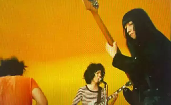 石野卓球〝同学年〟元「ゆらゆら帝国」坂本慎太郎と２ショットに「レジェンド揃った！」「最強」