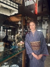 朝ドラから雰囲気一変！52歳の誕生日、水野美紀〝別次元ドレス〟姿に「オーラが段違い」「華やかさ爆発」