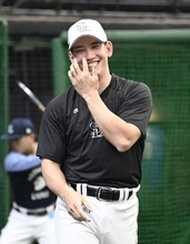 アレルギー症状出たソフトバンク栗原陵矢がスタメン復帰　小久保裕紀監督「打ちゃ治りますよ」　11日ロッテ戦は先発出場