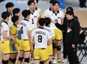「また、明日10時に来るな」あまりにも突然の名将・畑野久雄監督との別れ…「必死に心をつないで」春高の頂点目指す鎮西高【バレーボール全日本選手権】