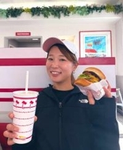 「中島常幸、松山英樹ってスゴ！」元ソフト代表の山根佐由里さん〝豪華ゲスト参列〟挙式ショットに祝福と反響