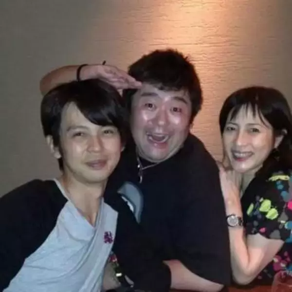 「天までとどけ」丸山家の絆は永遠…〝三男・公平の墓〟に刻まれた文字に涙...須藤公一の投稿写真に「今でも兄弟の絆が続いていて本当に素敵」の声