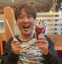 純烈の酒井〝青春時代の推しバンド〟ジュンスカのライブに次男と参戦　楽屋ショットに「可愛いなぁリーダー」「気持ちが上がって良かった」