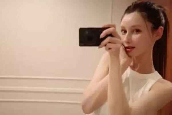 「あの透明のやつ」ダレノガレ明美〝今日買って帰らなきゃいけない〟謎リストに騒然「何だ?」「めっちゃ気になる」