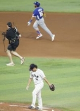 侍ジャパン、逆転負けで大会連覇ならず　本大会9年ぶり敗戦で初めてベスト8で姿消す　大谷翔平が初回弾もベネズエラの一発攻勢苦しむ