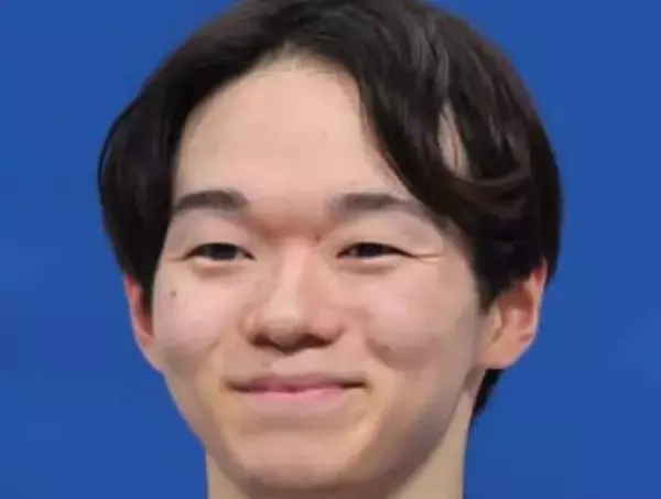 「自然にやってる箸のとり方、食べ方が…」銀メダリスト鍵山優真〝ご褒美歓喜〟姿に「作法が板についてる」「リアクションが可愛い」「養いたい」の声