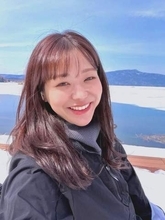 3月にロコ・ソラーレ退団…カーリング吉田知那美がスキーコーチの夫と2ショット公開「最高にいいかも」「本当に幸せそう！」の声