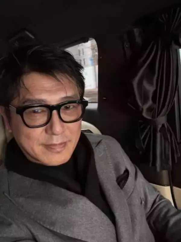 「やっぱり八州連合！」高橋克典、バイク2人乗りショットに「サラリーマン金太郎」「最強のコンビすぎる」