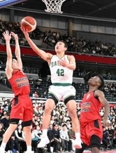 福岡第一は東山に敗れ2年連続4強で涙…ライバル福岡大大濠との〝福岡頂上決戦〟ならず【高校バスケ・ウインターカップ】