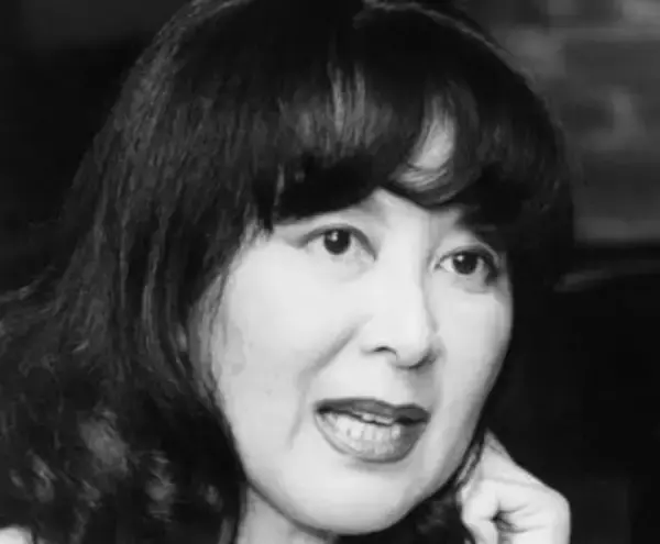 義母は〝伝説女優〟岸恵子…世界的ロックバンドメンバー最新姿に「この方と並んでるの想像すると不思議…」「想像もつかない関係性」の声