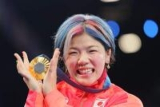 〝筋肉バキバキ〟入学式ショット！レスリング鏡優翔に大反響「三足のわらじ、尊敬しかない」「入学報告よりも筋肉に目が」