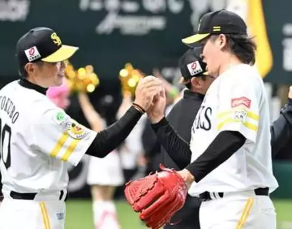 「思ったより手が…」ソフトバンク小久保監督　ベンチ殴打で左手骨折の杉山一樹の容態に言及