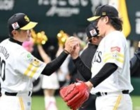 「思ったより手が…」ソフトバンク小久保監督　ベンチ殴打で左手骨折の杉山一樹の容態に言及