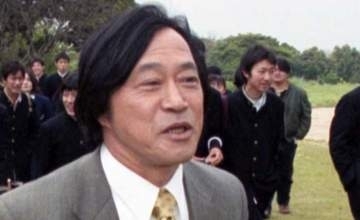 肩の下まで伸びたサラサラヘア〝激変〟武田鉄矢の最新ショット...ロン毛ドラマ出演姿に「笑っちゃった」「いよっ大物」「長髪の武田鉄矢さん...」