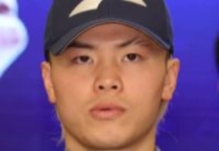 「切り替え早っっ!」那須川天心、タイトルマッチ翌日に妊婦アナお腹に〝パワー注入〟!「強い子が産まれる予感」「相当元気玉が溜まりましたね」