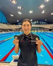 「食べっぷりが…」池江璃花子〝チキン手づかみかぶりつき〟ショットに反響「気合が入ってますね」