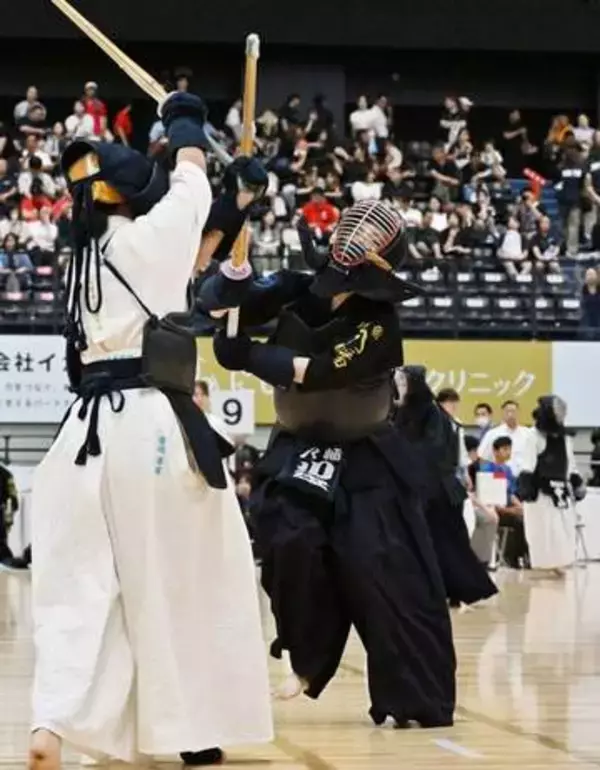 【玉竜旗高校剣道大会】「培った勝ち筋を剣道に」八幡の〝二刀流〟川邉結菜がうれしい玉竜旗初勝利　大会直後に将棋で全国大会へ
