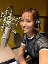 姉は人気女優、義妹は元アイドル、夫は格闘家「ワーオッ」「めちゃくちゃラインいいね」ビーチショットの高橋ユウに反響