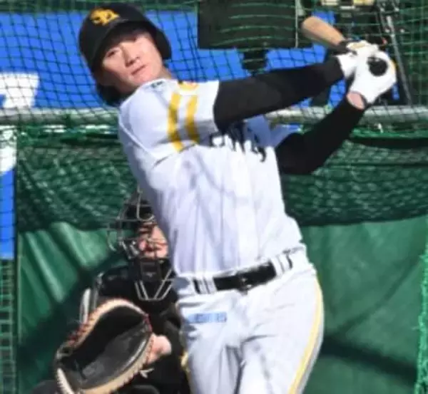 「鬼、力んだっすね」ソフトバンク正木智也、12球団屈指のタレント勢と争う外野の定位置　「監督やコーチに見せてやろうと」