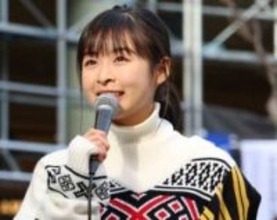 「すごいね」森七菜〝びっくり全開〟黒ドレスショットが話題「ヤバッ！！」「寒くなかったかな？」