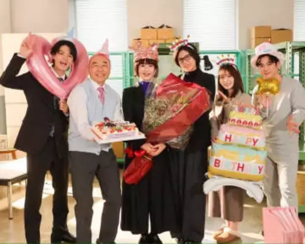 「めっちゃレア」70歳、大地真央〝名前入りシール帳〟に「中を覗いて見たい」「対戦してるんだね」「おコメのシール…」の声　長濱ねるが紹介