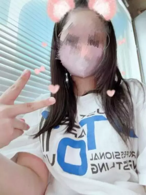 「マスクマンガールになります」15歳練習生〝デビュー前の覆面ショット〟に反響「ツボに入った、応援していこう」「おぉ、デビュー楽しみにしてます」