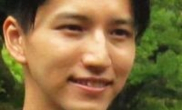 1stシングルでミリオン突破の人気グループ脱退、9年後の元アイドル近影が話題！〝意外な〟ドラマ共演者と2ショット「現役時代より今の方が…」