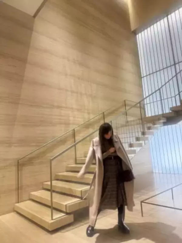 「おお!同学年コンビ!」53歳高岡早紀〝30年ぶり再会〟女優との艶やか着物オフショット公開!「豪華な顔ぶれですね!」「艶っぽくて大好きなお2人…」