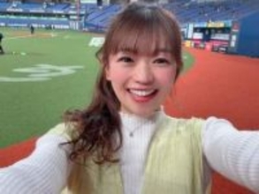 「え？ガチで？」球団チアから女優転身！斜め切り込みワンピース姿の元アイドル岡村茉奈に脚光「ドキドキやないかーい」