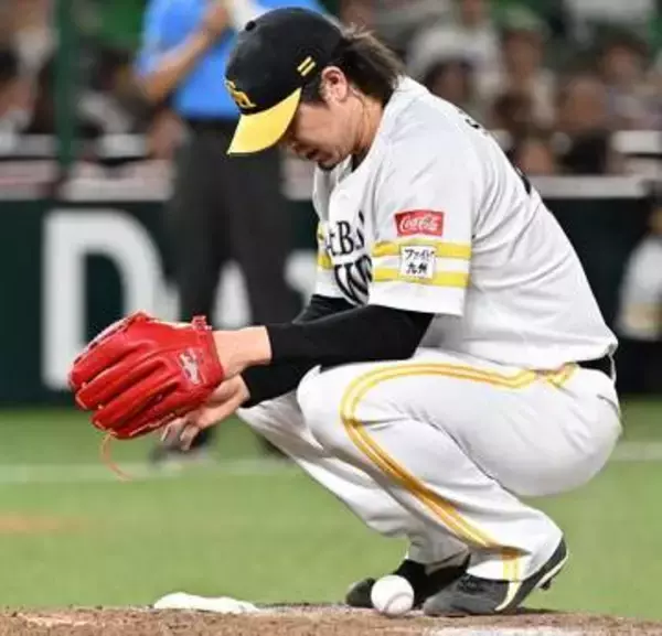 「こんな日もありますよ」　ソフトバンク小久保監督、まさかの同点3ランを浴びた守護神・杉山一樹をかばう