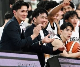 「日本一のアシスタントコーチに」　全国高校バスケ2連覇の福岡大大濠支える2人のAC　「準備を失敗することは失敗を準備すること」　監督の言葉胸に