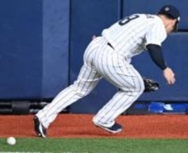 【侍ジャパン】試合前まで4戦無失策→2イニングで2失策　序盤に守備のほころび