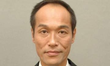 「目の前に落ちてきたんです」地震で岩石がズドン！東国原英夫の〝命拾い〟報告に「当たってたら川の方まで押されてるよ」「ご無事で何よりでした」