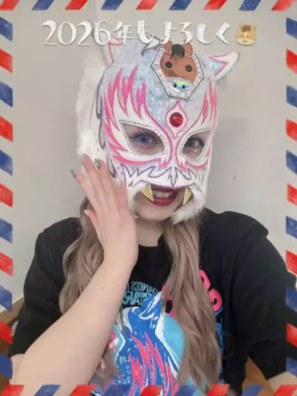 「ギャルじゃなくなった」黒髪ロング〝マスクなし〟ショット！人気覆面レスラーに「なんと」「まさか…」「新鮮ですね」の声