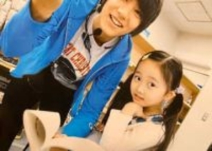 兄弟役で共演から15年…本田望結〝6歳上〟お兄ちゃん俳優と〝仲良し2ショット〟「本物､､､すげぇ!!」「ビックリ」