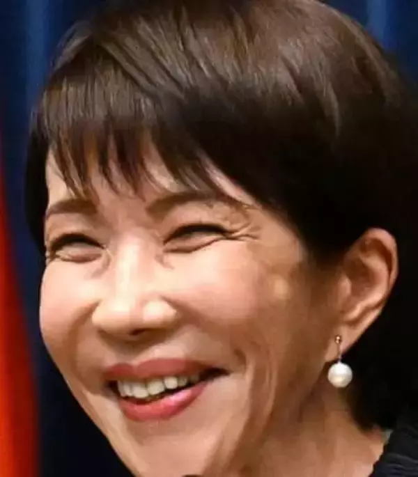 「コミュ力おばけ過ぎやろ」高市早苗首相〝陽キャなドラム〟演奏姿に「サナメタルのスティックは剣よりも強い」「めちゃくちゃインパクト」の声