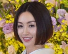 酒井法子、女子プロレスラーになった〝共演子役〟と再会２ショットに反響「驚きの世界に飛び込まれたんですね！」「情熱をカタチにしていくパワーを尊敬」