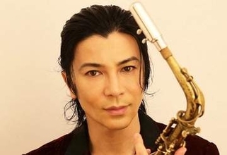 夫は22歳上の細マッチョ俳優、結婚6年…しっとり和装で雰囲気〝ガラリ〟モデル静まなみが話題「旦那は載せない主義なのかなぁ……」「モデルで歯科衛生士だったのか？」