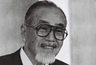 「森繁久彌さんまだ生きてる感じする」96歳で逝去した昭和スターの次男・森繁建さん〝面影ショット〟に反響「びっくりしました…」「似てらっしゃる」