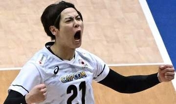 「私事ではございますが…」バレー人気選手〝妻お披露目〟結婚報告ショットに反響「奥さまも背が高い！」「えっ？本当にビックリ」永露元稀の報告が話題