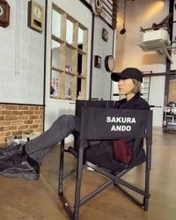 「へーーー!」「知らなかった」総理大臣の曽孫…〝華麗なる一家〟著名な姉とレア2ショットの安藤サクラに反響「あら、お姉ちゃんと～!」「高級感あふれる映画館」