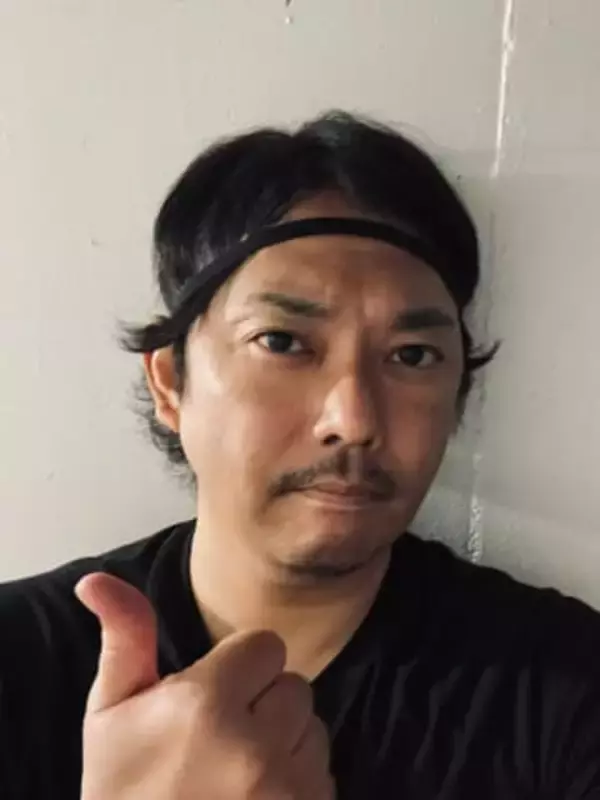 「わぁ〜酔っ払ってる」「メンツエモい!」今井翼・中山優馬・塚田僚一、元同事務所〝先輩後輩3ショット〟に「ちょっと泣きそう。うれしい！」「最高のツイート」と反響