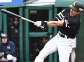 ソフトバンク柳田悠岐が今季1号2ラン　楽天本拠地に今季新設右翼ホームランゾーン1号に