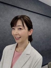 ペロリンショット…プラベ公開、テレ朝・松尾由美子アナに脚光「ラフな格好も素敵」「ええやんええやん」