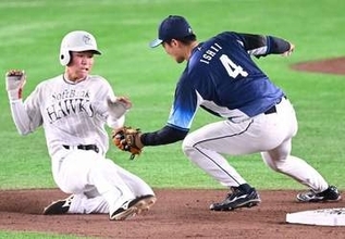 約7分の〝長考〟リプレー検証で判定覆る　ソフトバンク庄子雄大、プロ2年目で初の2桁盗塁到達